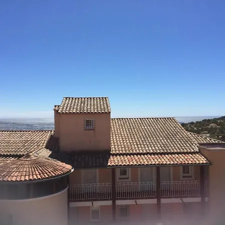 T2 Duplex, Centre Village, 2 Terrasses Saint-Raphael (Var)